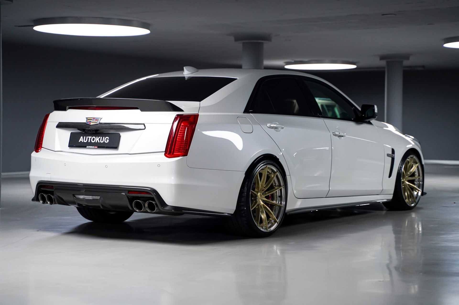 Cadillac CTS 7