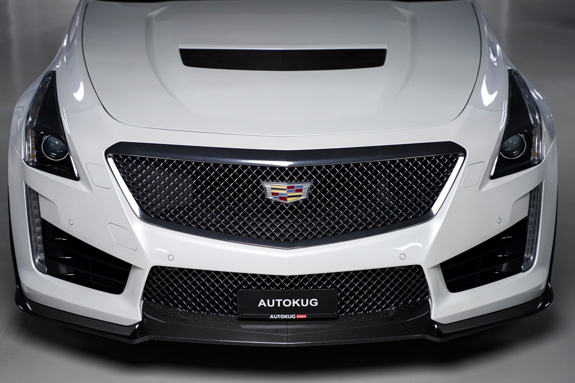 Cadillac CTS 3