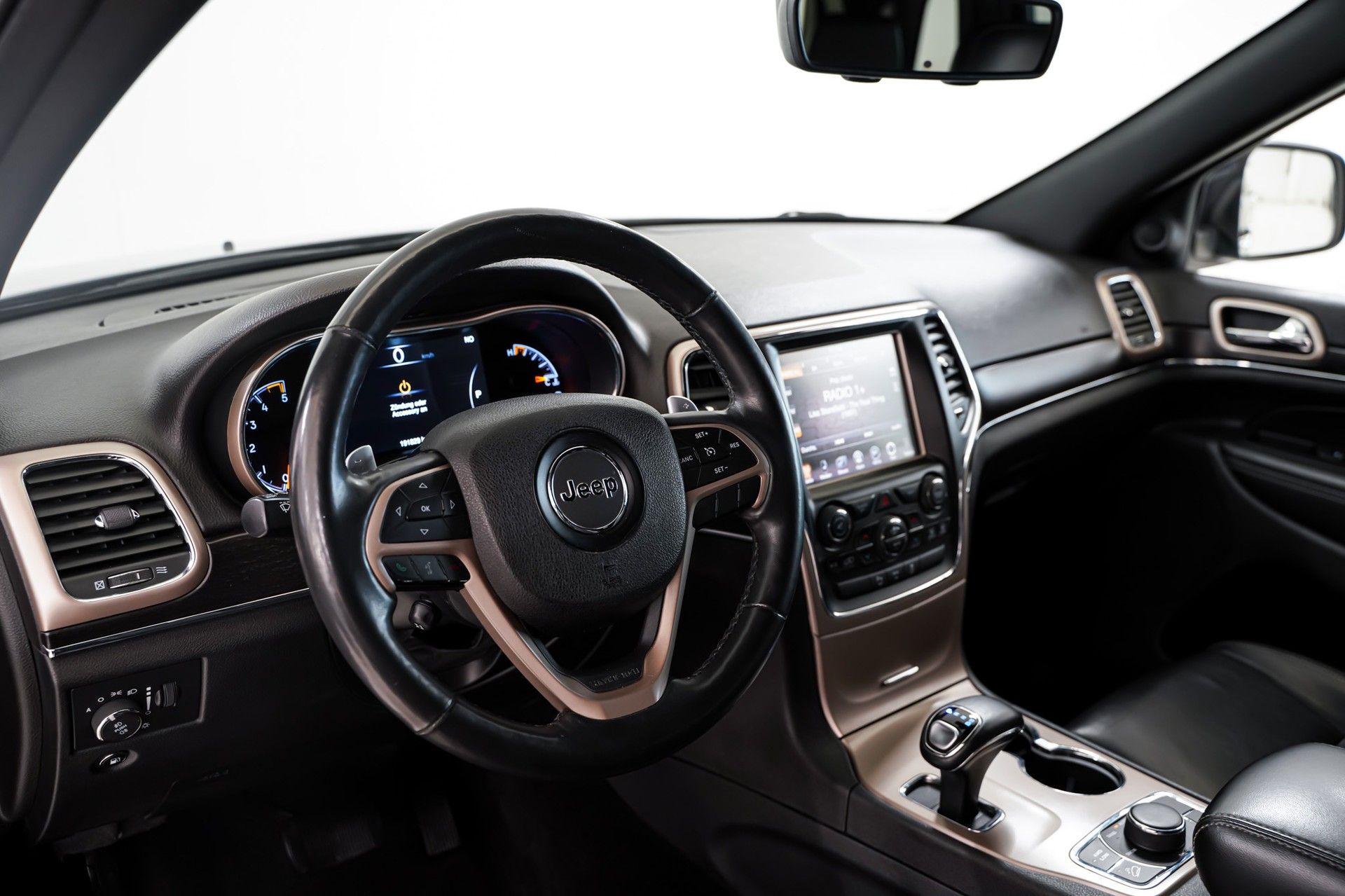 Jeep Grand Cherokee 10
