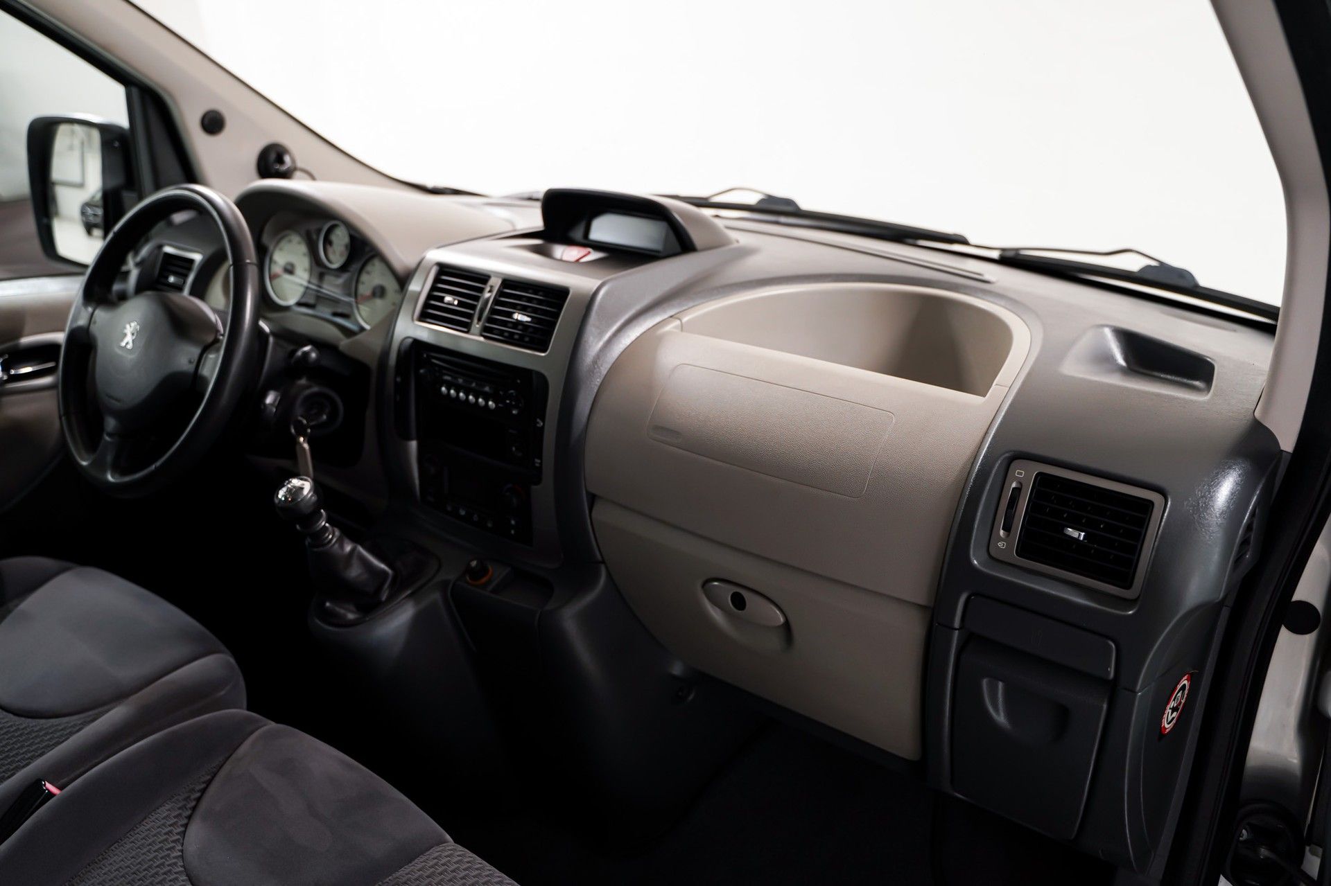 Peugeot EXPERT 15