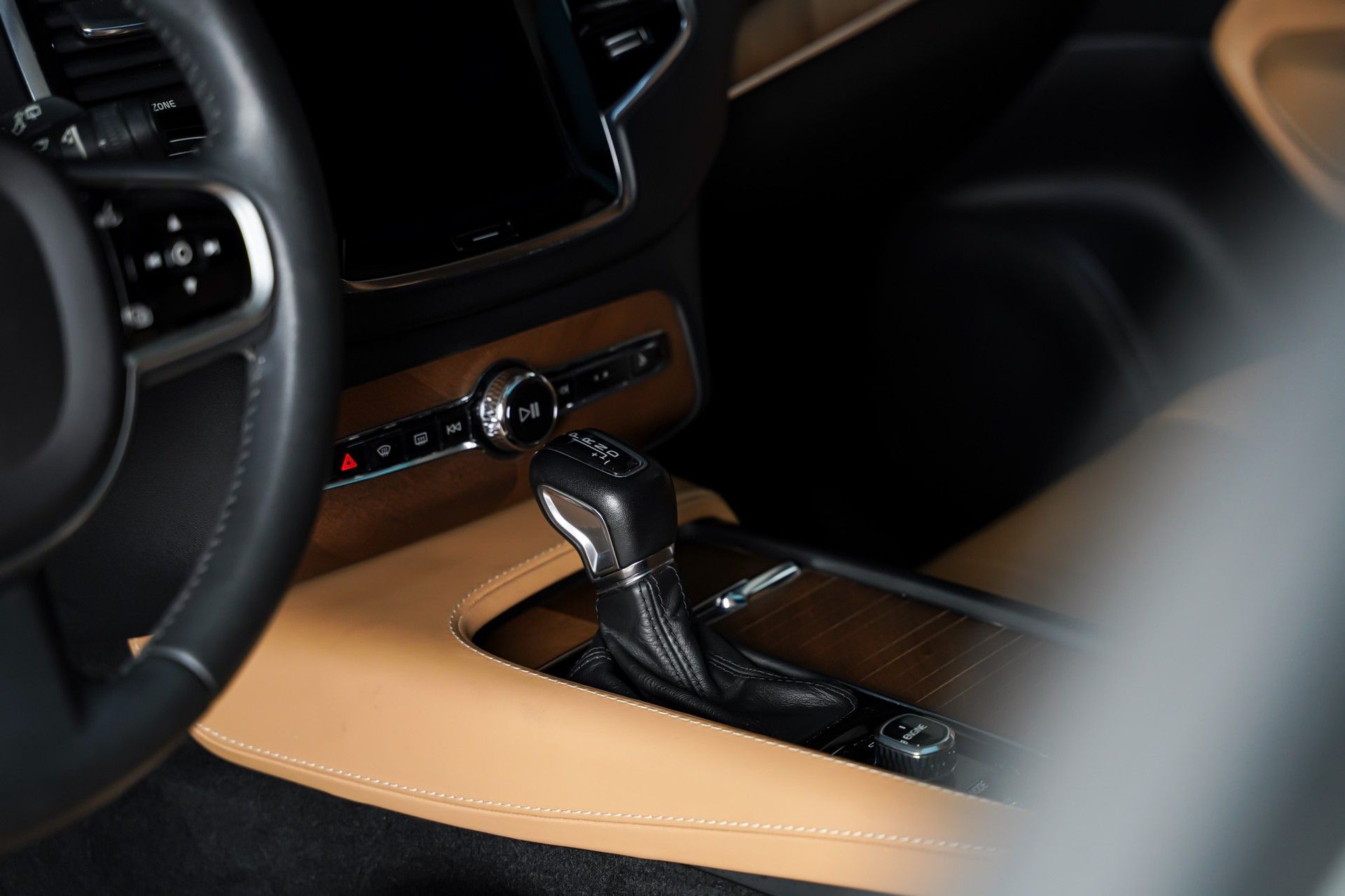 Volvo XC90 12