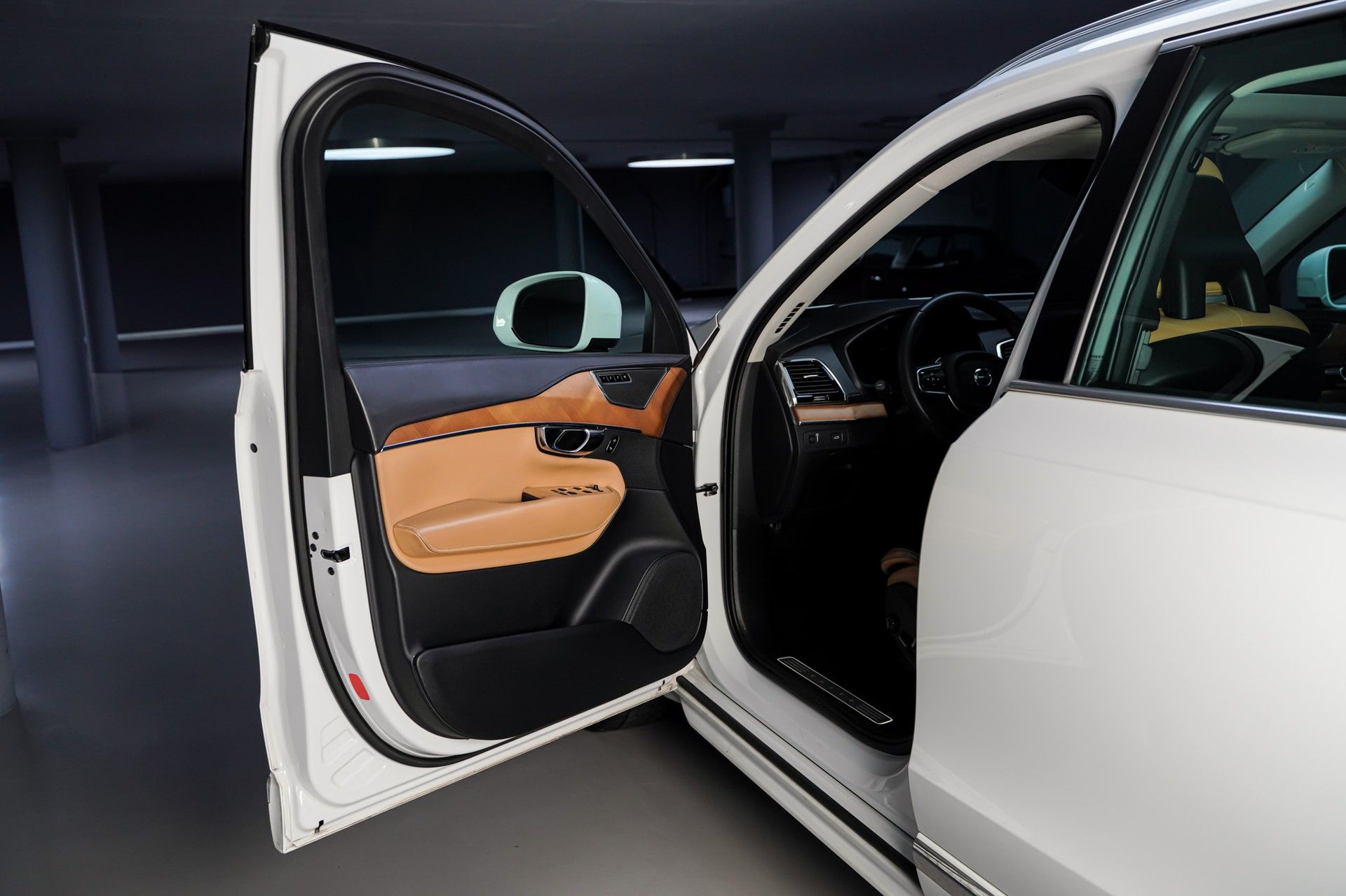 Volvo XC90 8