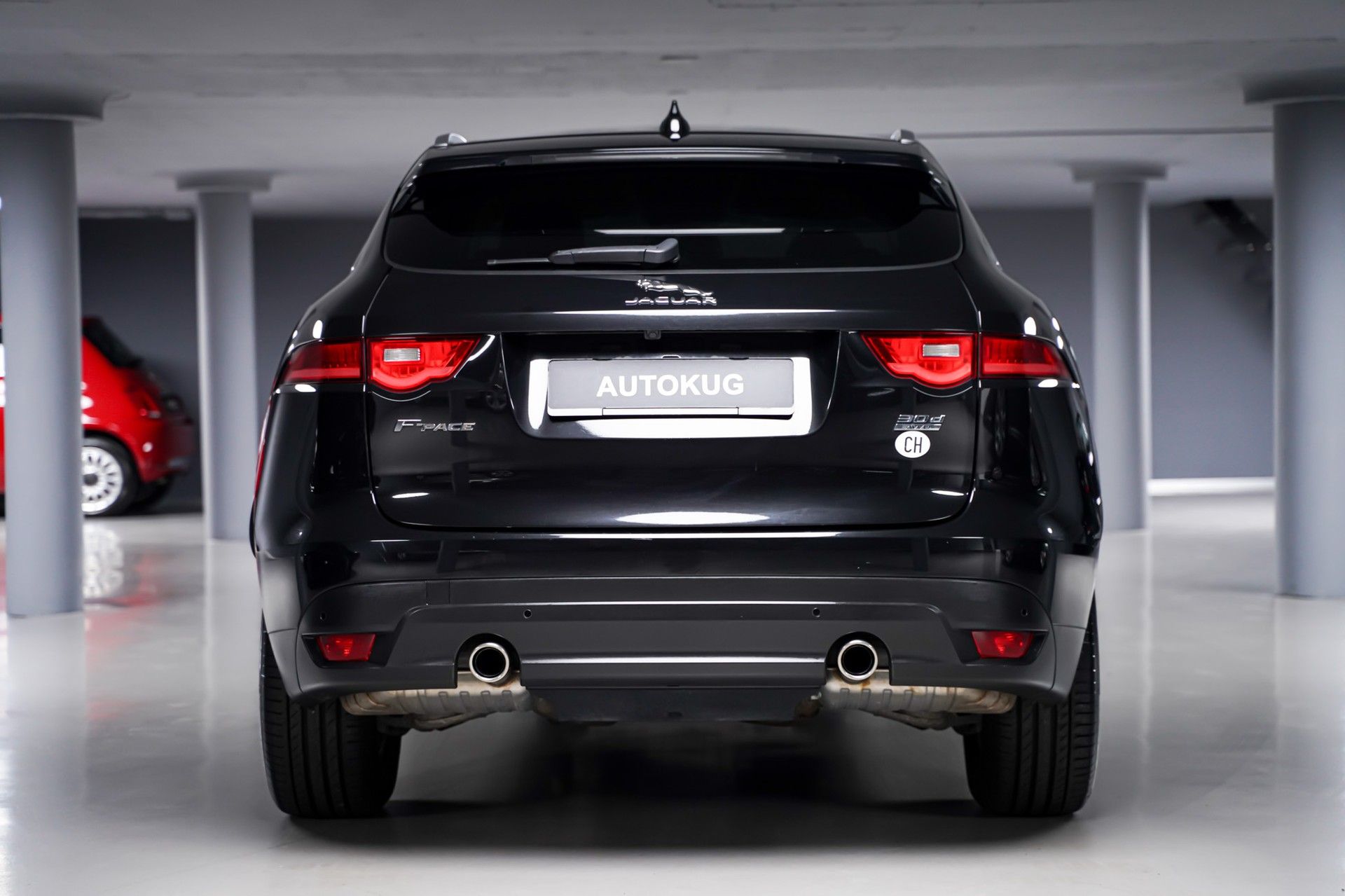 Jaguar F-PACE 6