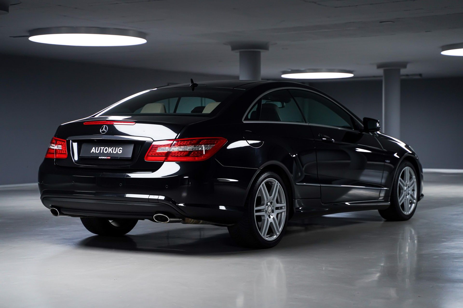 Mercedes-Benz E 350 5