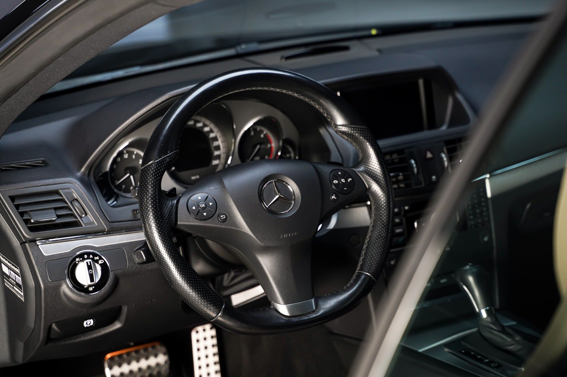 Mercedes-Benz E 350 9