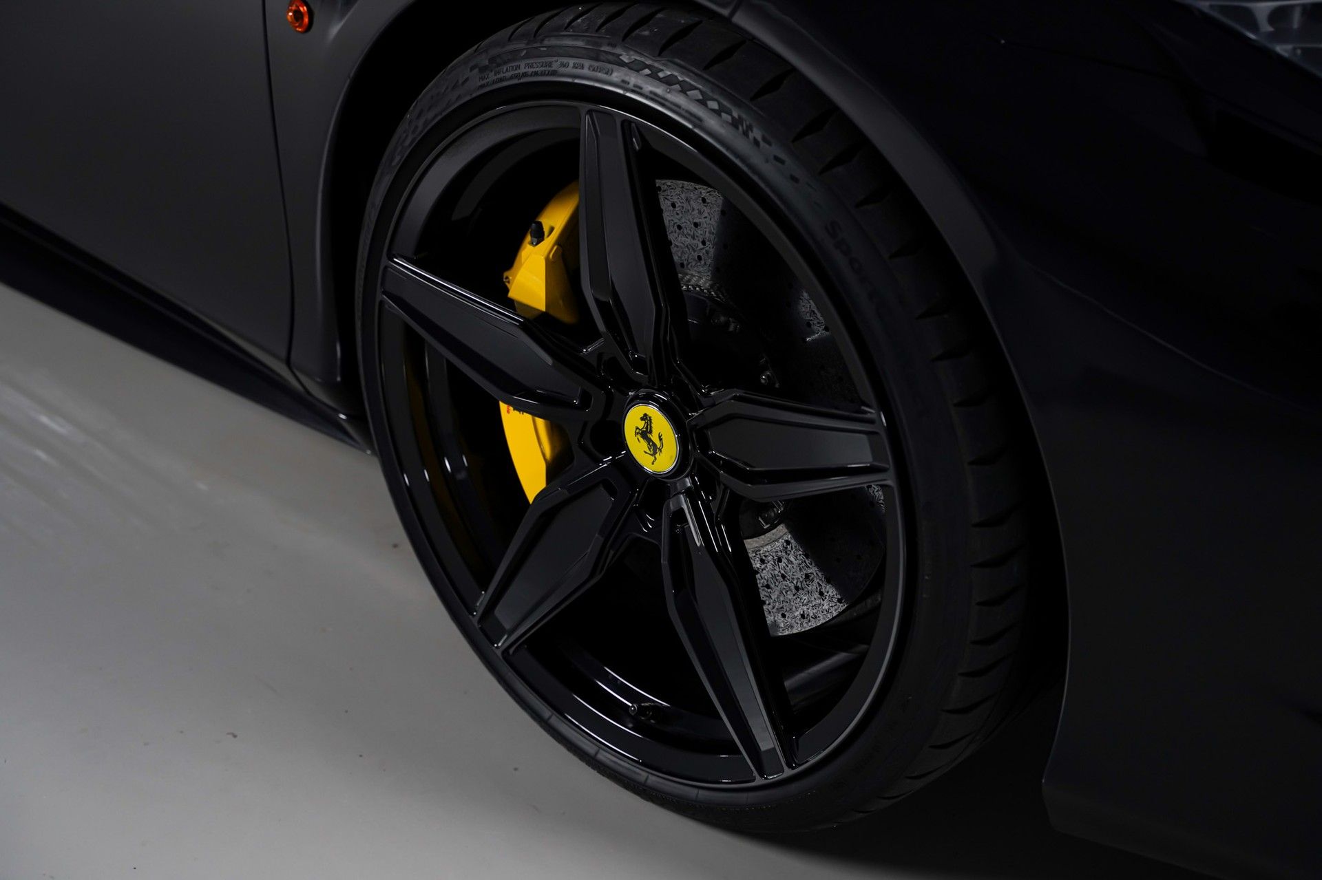 Ferrari 458 5