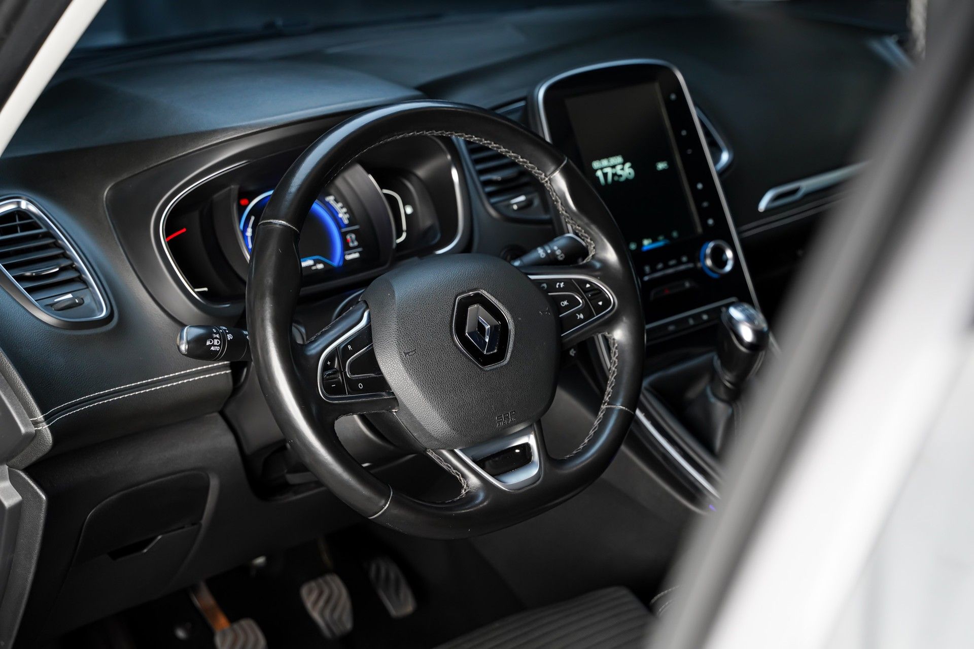 Renault GRAND SCENIC 9