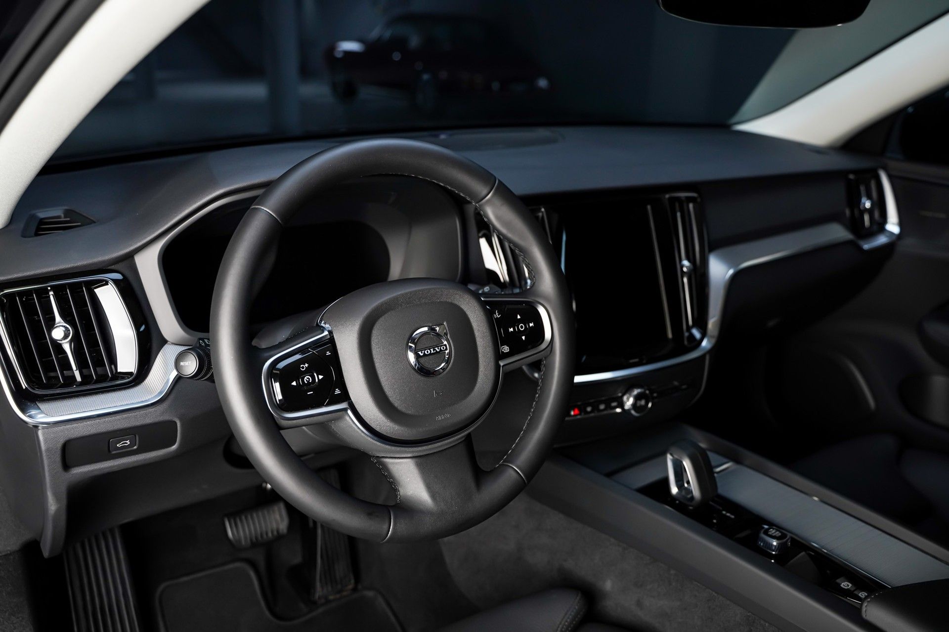 Volvo V60 12