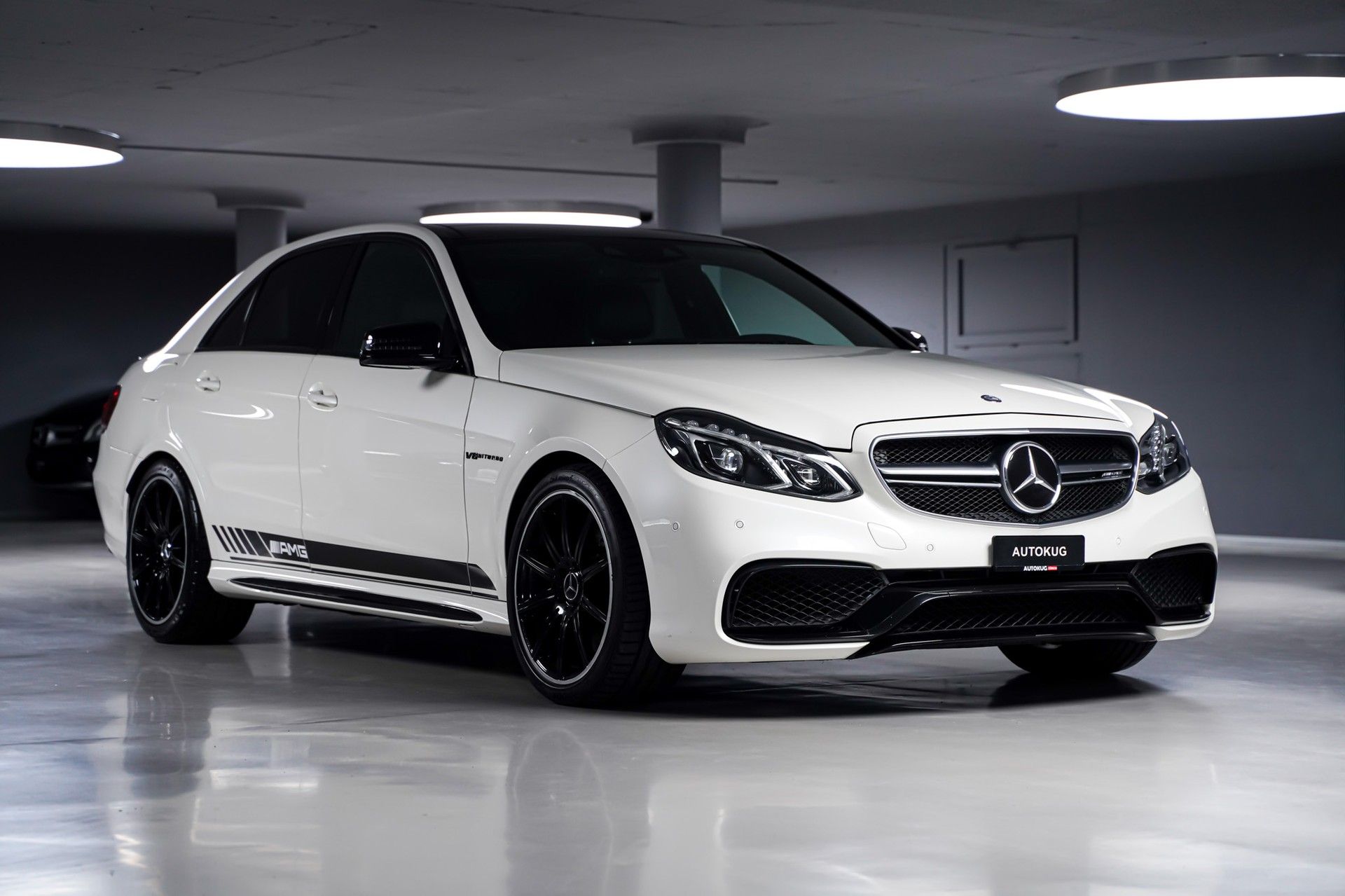Mercedes-Benz E 63 AMG 3