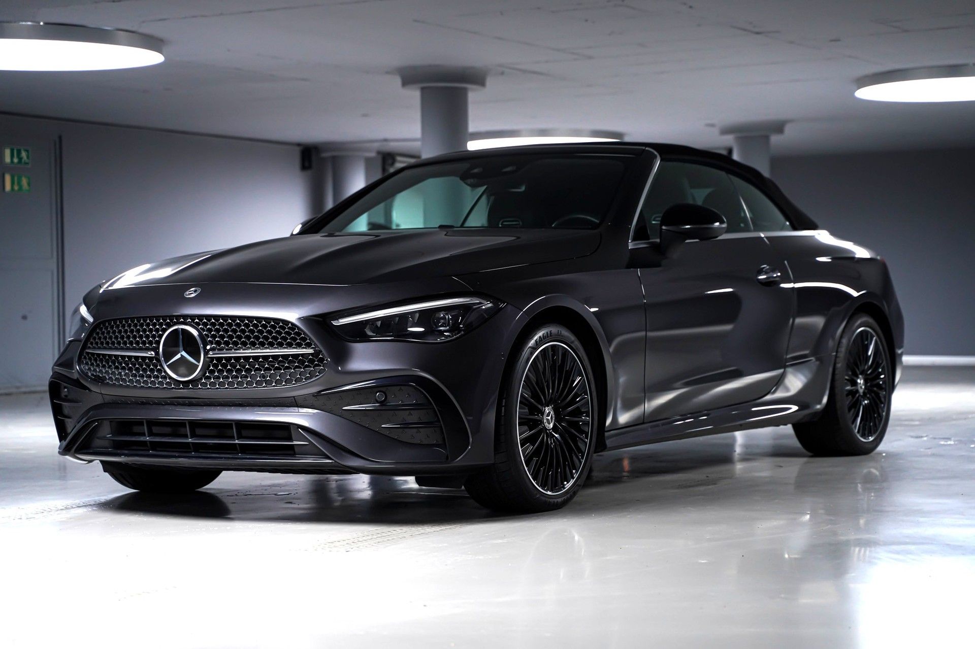 Mercedes-Benz CLE 300 1