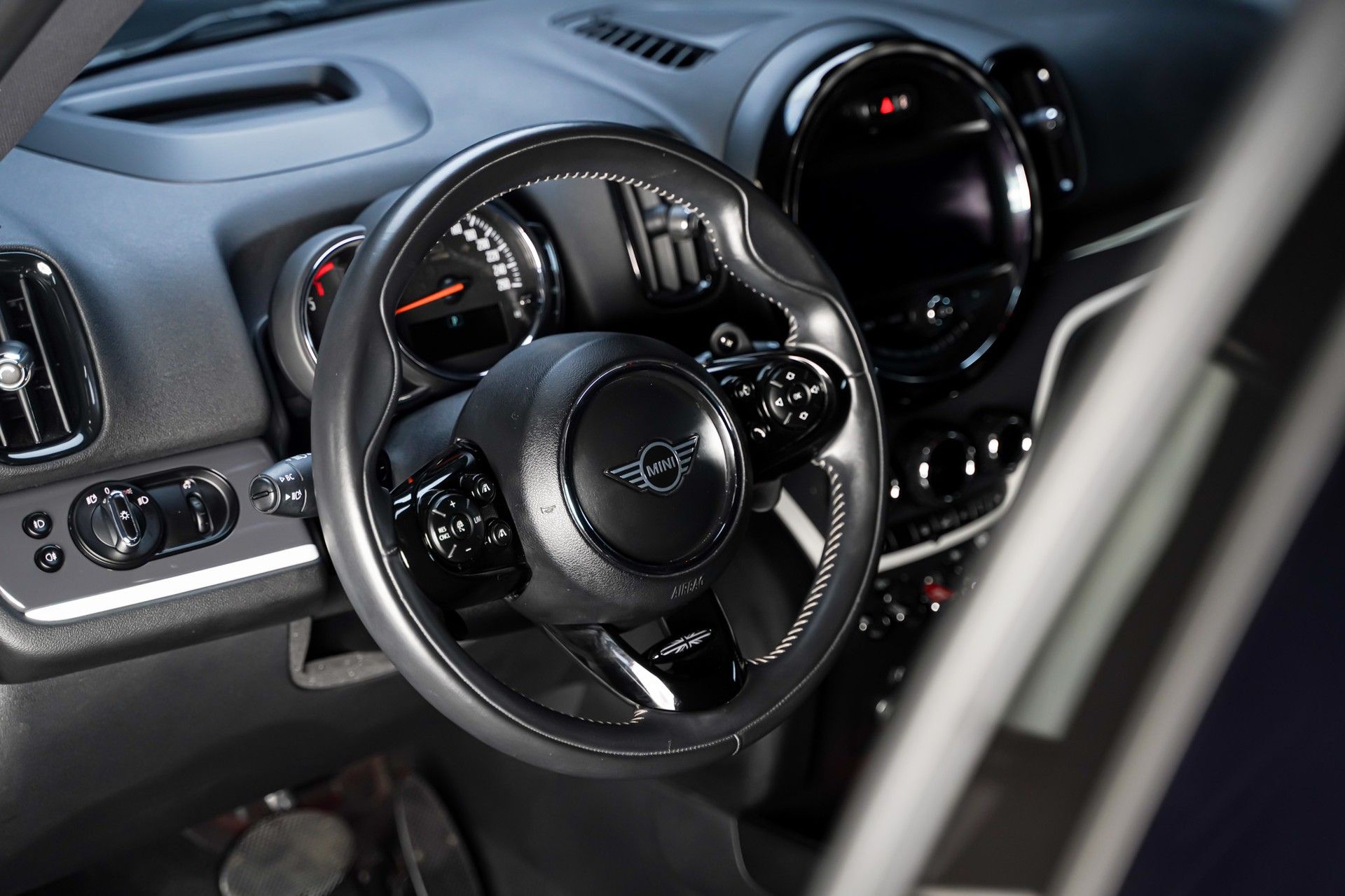 Mini COUNTRYMAN 10