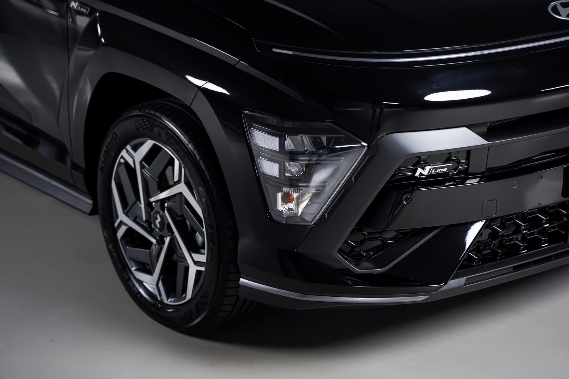 Hyundai KONA 4