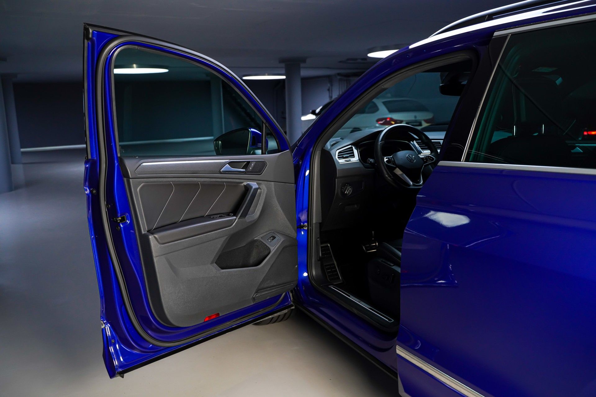 VW TIGUAN 9