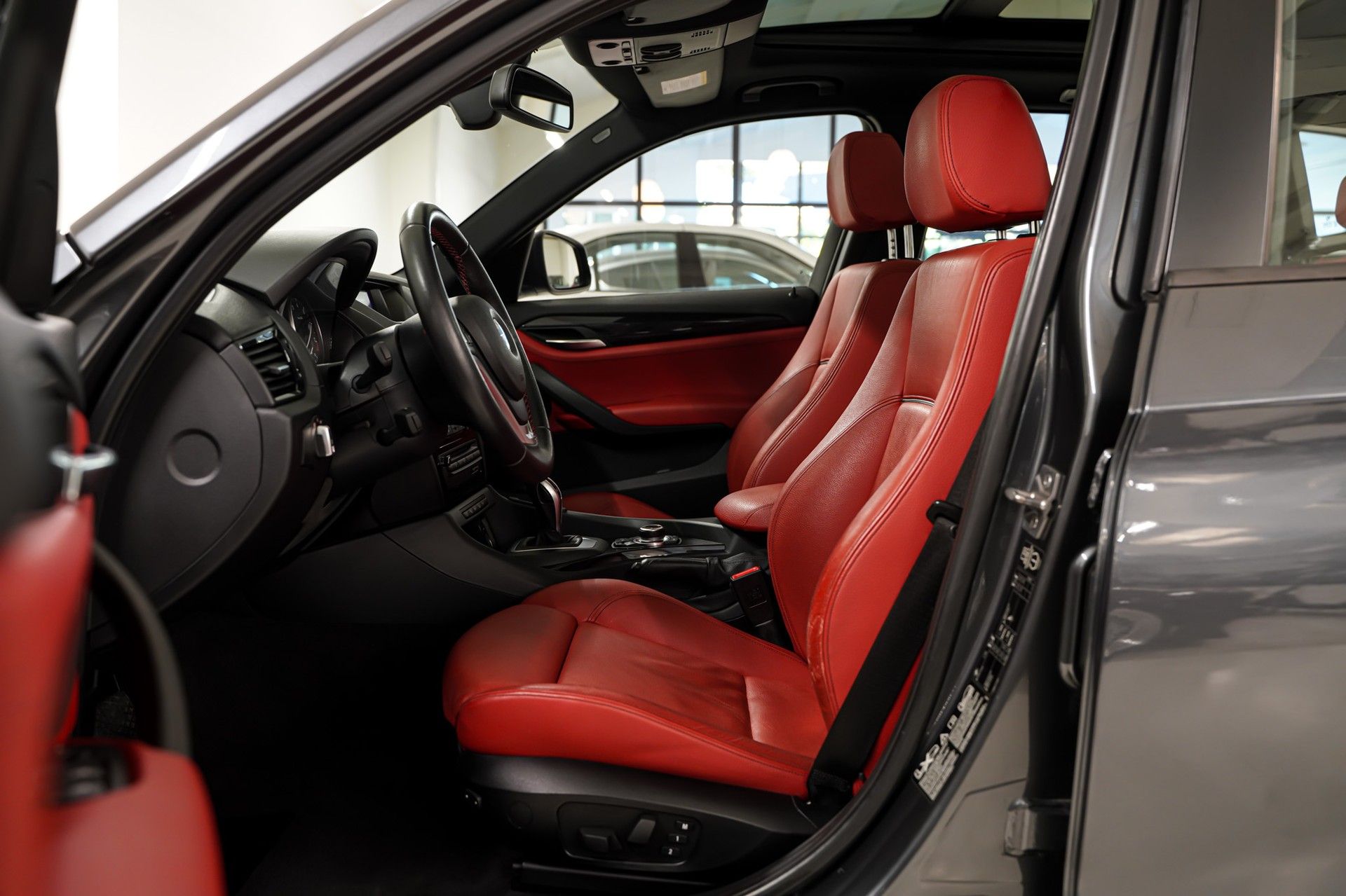 BMW X1 12