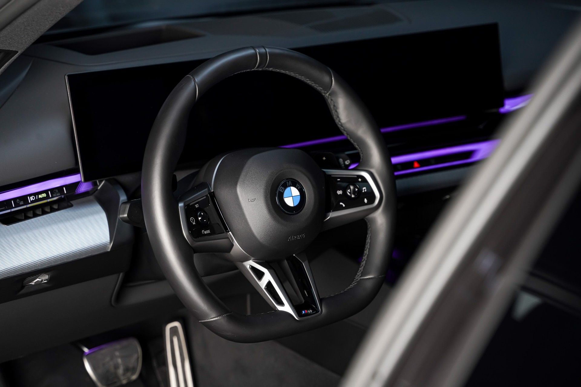 BMW 520 11