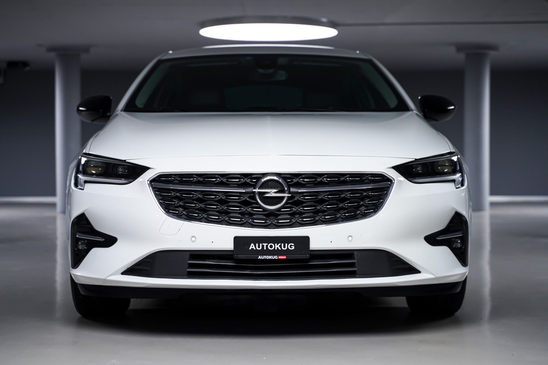 Opel INSIGNIA 2