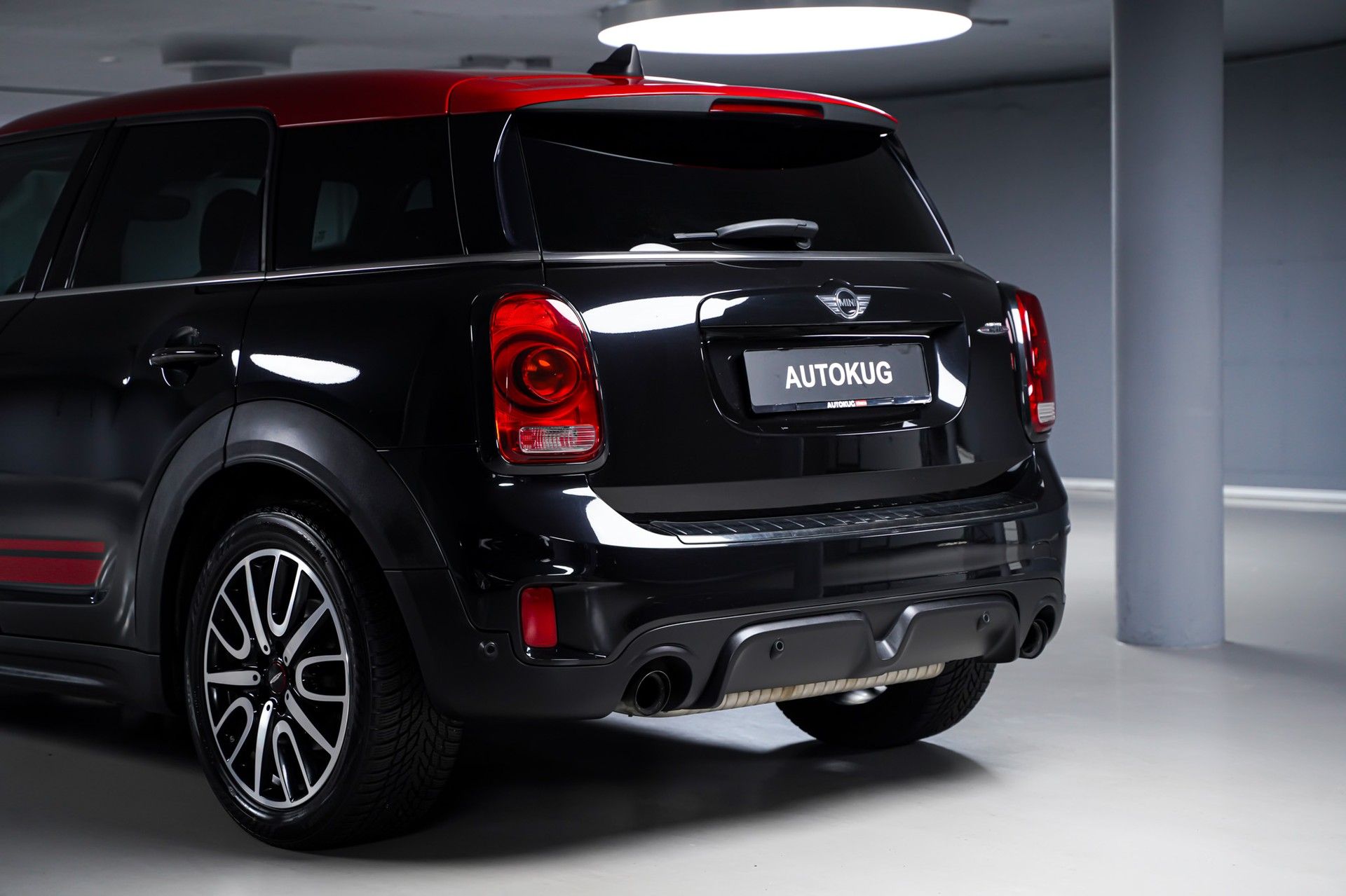 Mini COUNTRYMAN 8