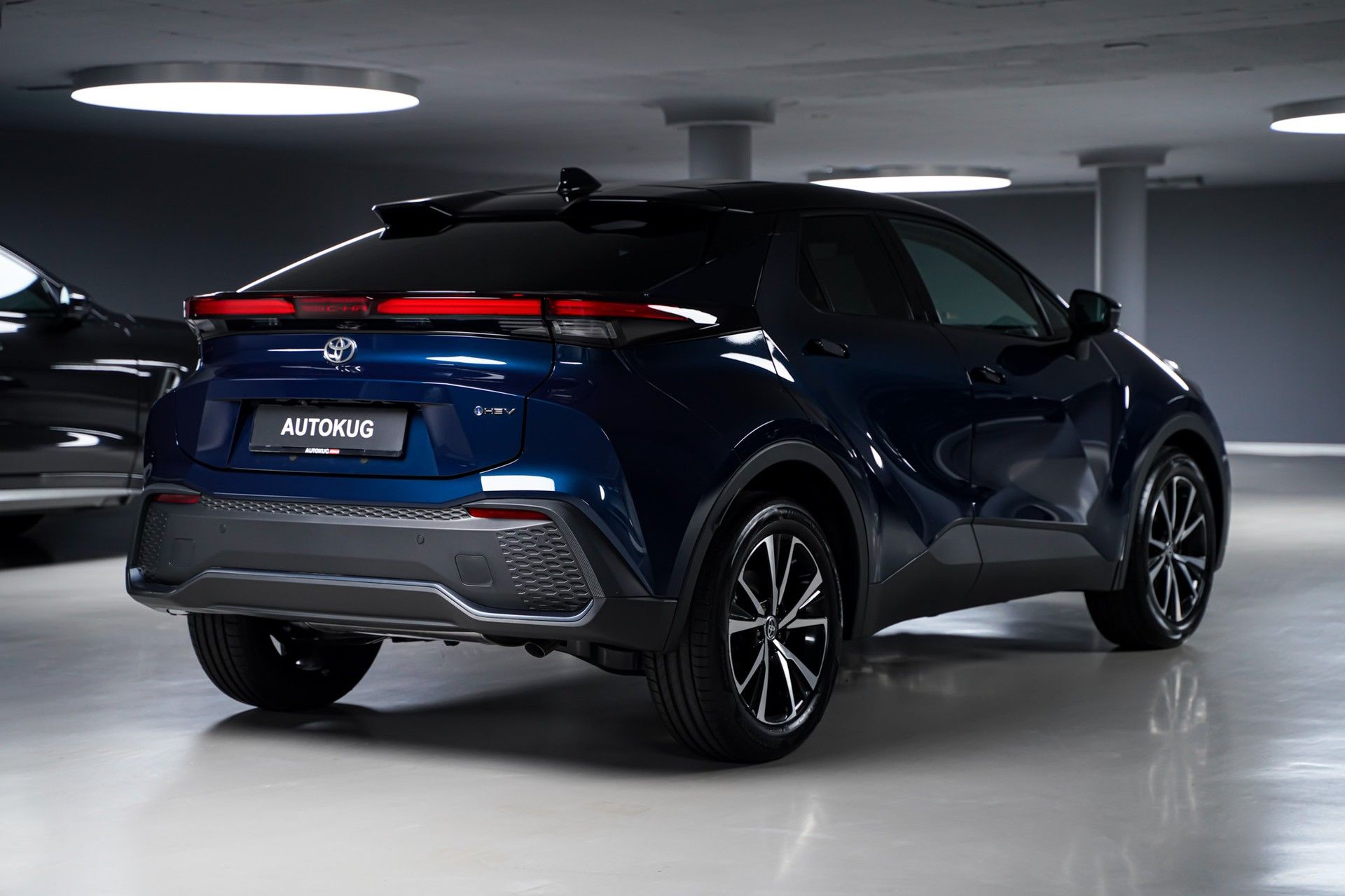 Toyota C-HR 5