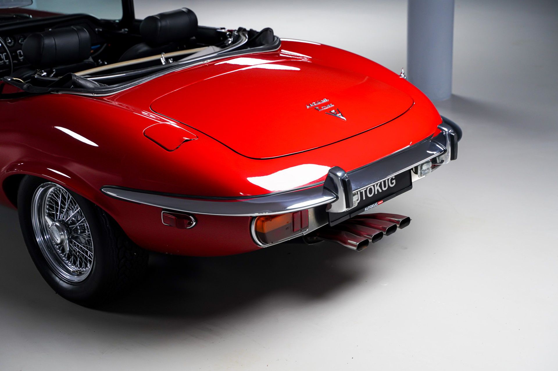 Jaguar E 10