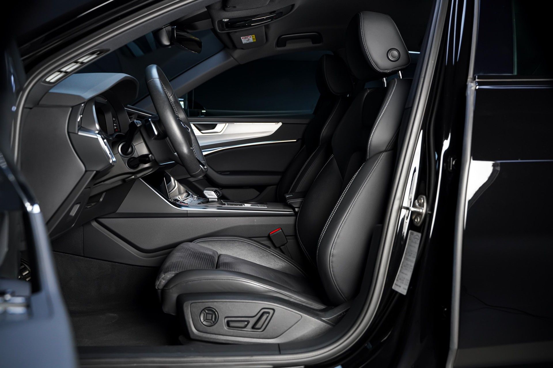 Audi S6 12