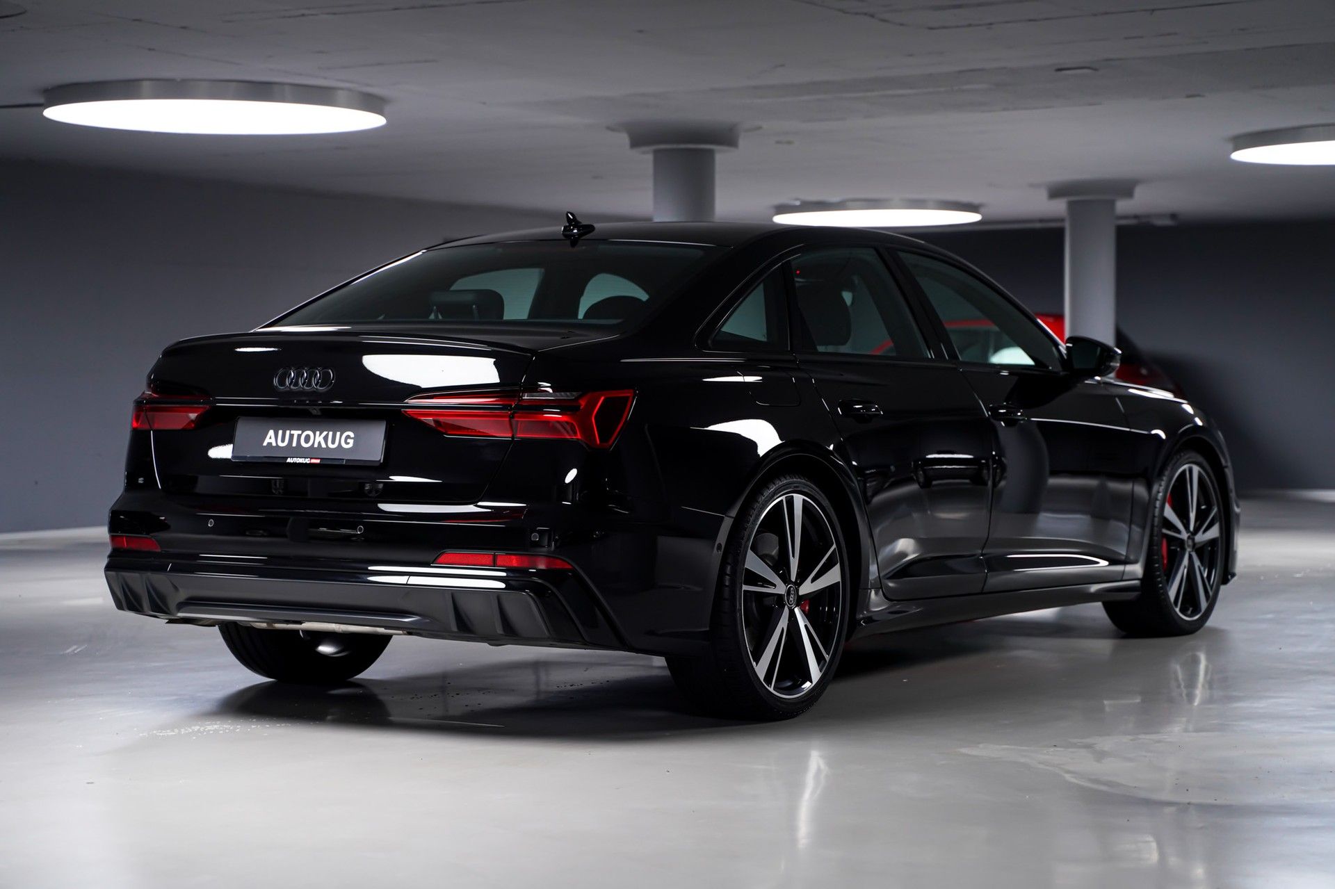 Audi S6 5