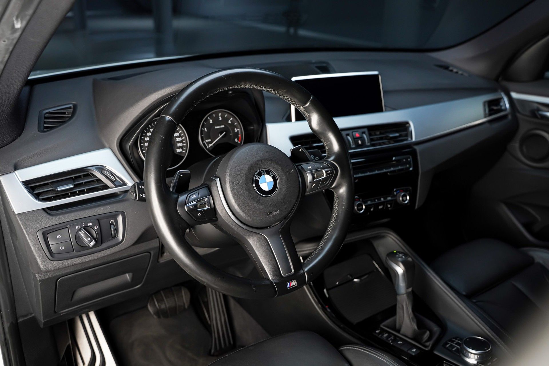 BMW X1 11